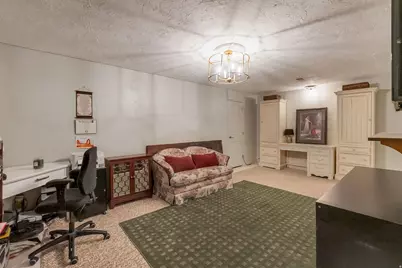 7680 S Dell Rd E, Salt Lake City, UT 84121 - Photo 14
