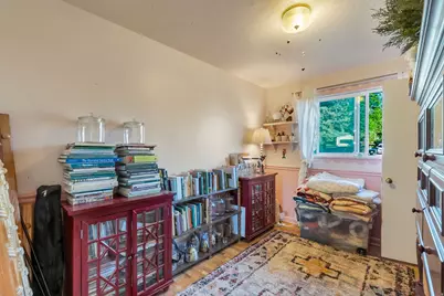 7680 S Dell Rd E, Salt Lake City, UT 84121 - Photo 10