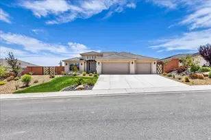 2128 E Honeycomb Dr, Saint George, UT 84790 - Photo 1