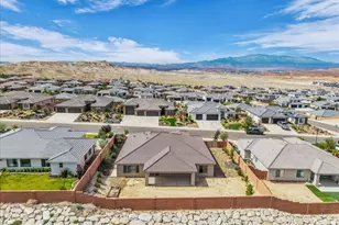 2128 E Honeycomb Dr, Saint George, UT 84790 - Photo 22