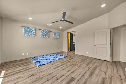 2128 E Honeycomb Dr, Saint George, UT 84790 - Photo 10