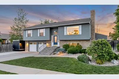 11858 S Cedar Ridge Rd, Sandy, UT 84094 - Photo 2