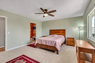 11858 S Cedar Ridge Rd, Sandy, UT 84094 - Photo 14