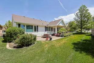 31 Village Square Rd, Centerville, UT 84014 - Photo 24
