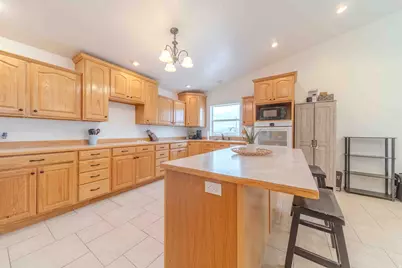 2029 W Mortensen Ln, Roosevelt, UT 84066 - Photo 12