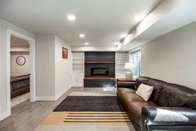1323 E Weyburn Ln S, Holladay, UT 84117 - Photo 16