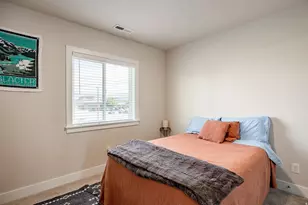 1323 E Weyburn Ln S, Holladay, UT 84117 - Photo 14