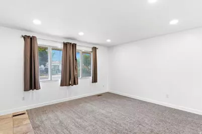 209 N 850 E, Layton, UT 84041 - Photo 4