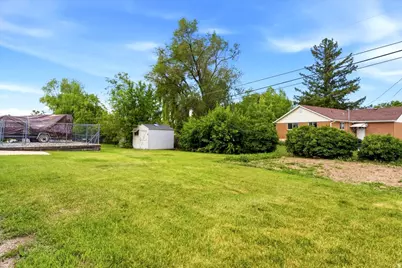 209 N 850 E, Layton, UT 84041 - Photo 20