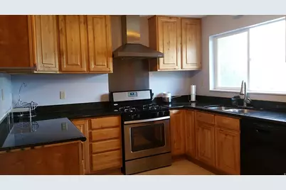 3239 E 3900 S, Salt Lake City, UT 84124 - Photo 6