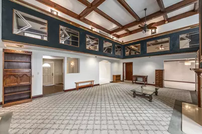 5529 S Woodcrest Dr E, Holladay, UT 84117 - Photo 4