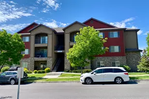 223 E Jordan Ridge Blvd, Saratoga Springs, UT 84045 - Photo 1