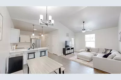 3715 W 1480 N #303, Lehi, UT 84043 - Photo 4