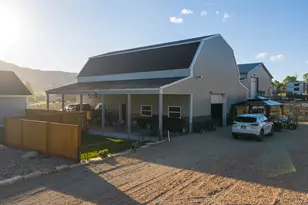 1497 S Dog Ear Dr, Wanship, UT 84017 - Photo 14