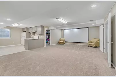 634 W 2325 N, Layton, UT 84041 - Photo 24