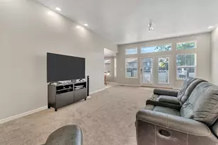 634 W 2325 N, Layton, UT 84041 - Photo 12