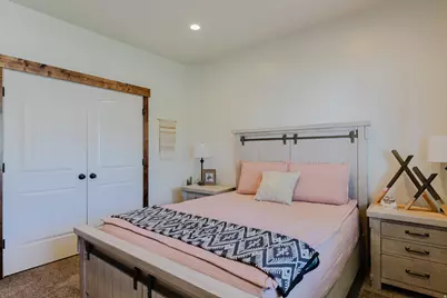 120 S 380 E, Mendon, UT 84325 - Photo 52