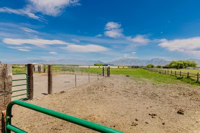 120 S 380 E, Mendon, UT 84325 - Photo 68