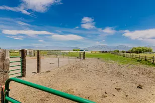 120 S 380 E, Mendon, UT 84325 - Photo 68