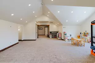 120 S 380 E, Mendon, UT 84325 - Photo 24