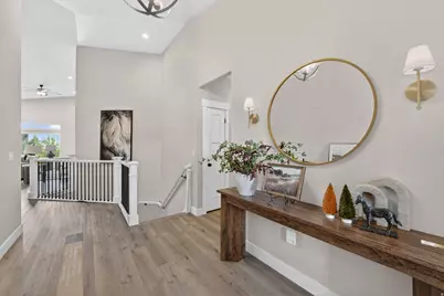 9132 S Ridge Peak Dr, West Jordan, UT 84081 - Photo 4