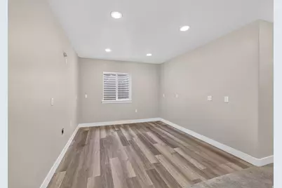 9132 S Ridge Peak Dr, West Jordan, UT 84081 - Photo 30