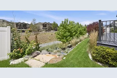 9132 S Ridge Peak Dr, West Jordan, UT 84081 - Photo 44