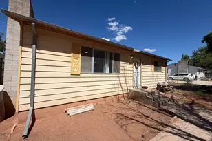 494 S 410 E, Kanab, UT 84741 - Photo 4
