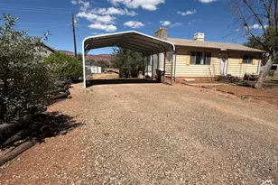 494 S 410 E, Kanab, UT 84741 - Photo 6