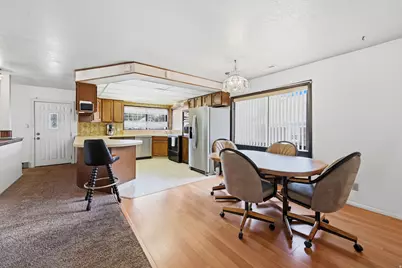 865 Wood St, Ogden, UT 84404 - Photo 4