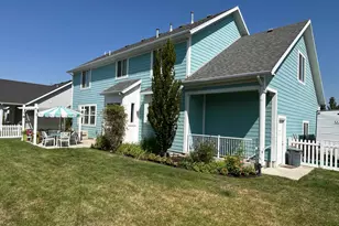 1869 W Hollybrook Way N, Farmington, UT 84025 - Photo 32
