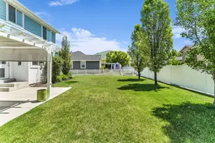 1869 W Hollybrook Way N, Farmington, UT 84025 - Photo 34
