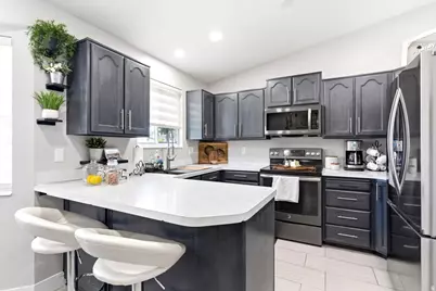 2267 N 1075 E, Layton, UT 84040 - Photo 8