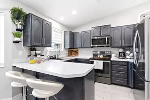 2267 N 1075 E, Layton, UT 84040 - Photo 8