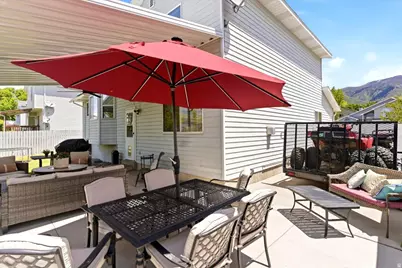 2267 N 1075 E, Layton, UT 84040 - Photo 28