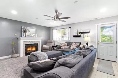 2267 N 1075 E, Layton, UT 84040 - Photo 14