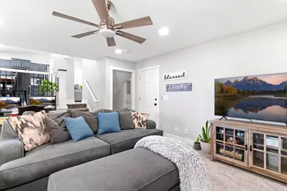 2267 N 1075 E, Layton, UT 84040 - Photo 12