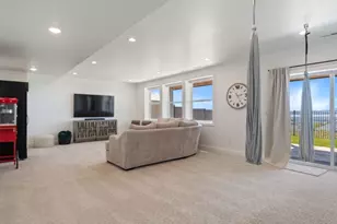 1447 N Shadow Wood Dr, Kaysville, UT 84037 - Photo 40