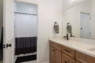 1447 N Shadow Wood Dr, Kaysville, UT 84037 - Photo 38