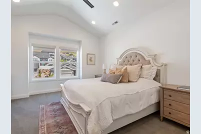 1447 N Shadow Wood Dr, Kaysville, UT 84037 - Photo 18