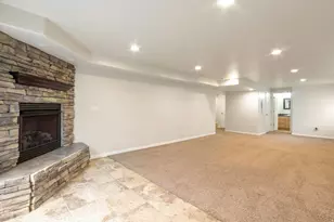 9067 S Wisteria Way, West Jordan, UT 84081 - Photo 34