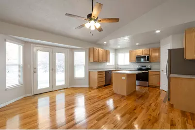 9067 S Wisteria Way, West Jordan, UT 84081 - Photo 6