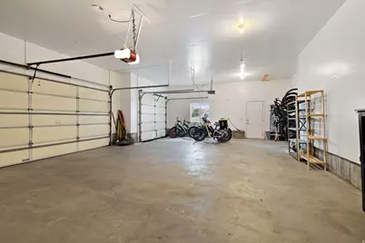 381 N Alpinhof Ln E, Midway, UT 84049 - Photo 36