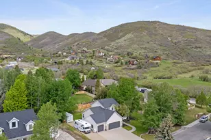 381 N Alpinhof Ln E, Midway, UT 84049 - Photo 40