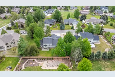 381 N Alpinhof Ln E, Midway, UT 84049 - Photo 42