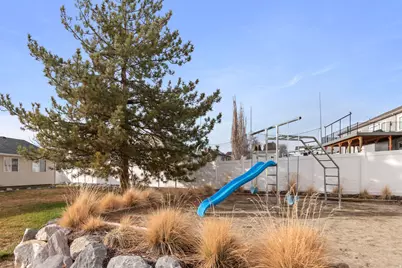 882 N 200 W, American Fork, UT 84003 - Photo 36