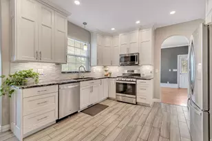 9924 S 3265 W, South Jordan, UT 84095 - Photo 8
