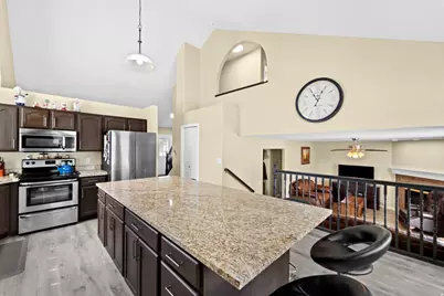 1712 W 8300 S, West Jordan, UT 84088 - Photo 12
