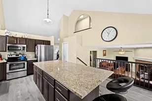 1712 W 8300 S, West Jordan, UT 84088 - Photo 12