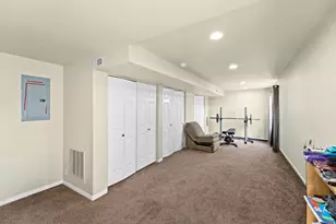 1712 W 8300 S, West Jordan, UT 84088 - Photo 36